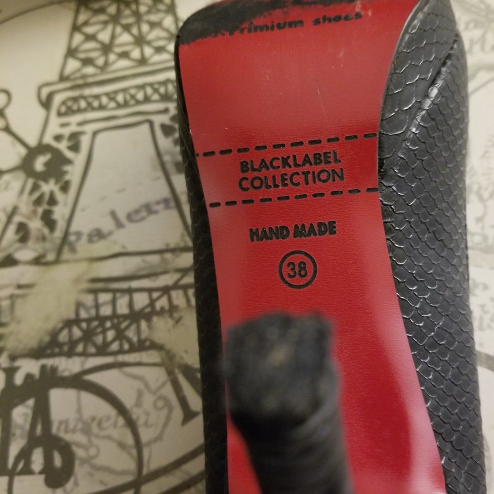 High   Heels - Picture 5 of 5